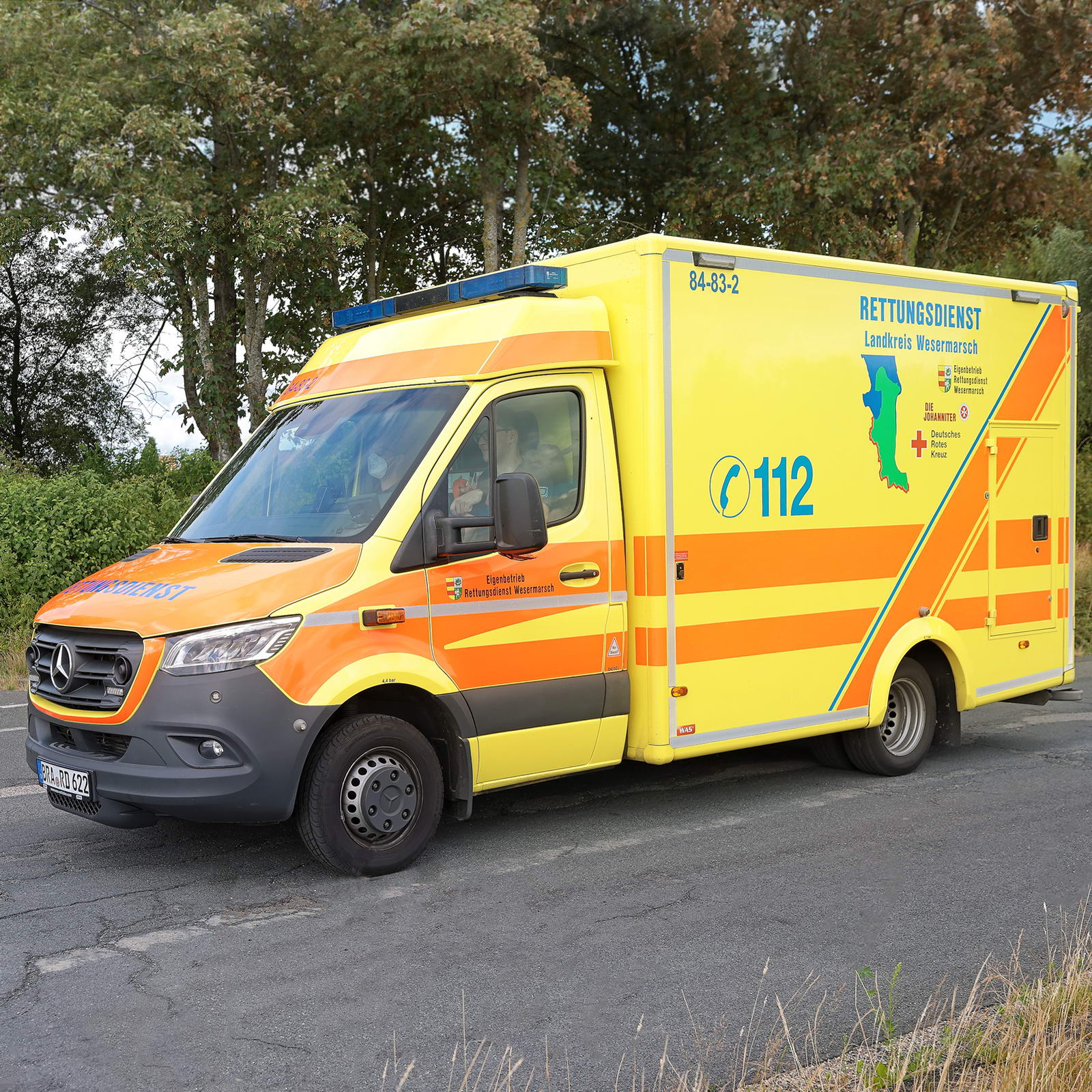 Rettungswagen Eigenbetrieb Rettungsdienst Wesermarsch